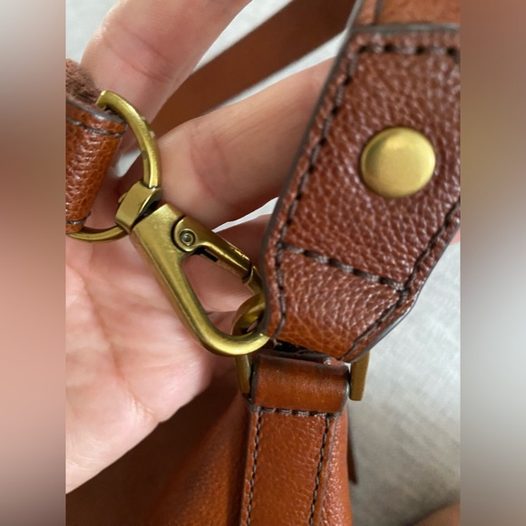 Fossil Amelia Hobo Bag 🤎 - Picture 8 of 10